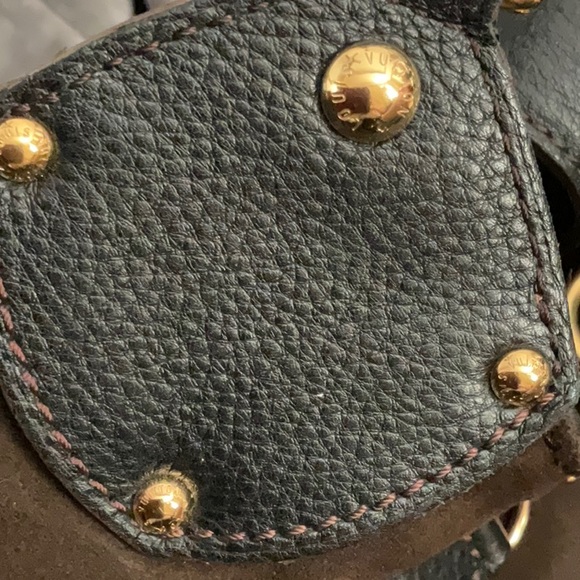 AUTHENTIC LV Mahina Black Leather Handbag - Picture 12 of 12